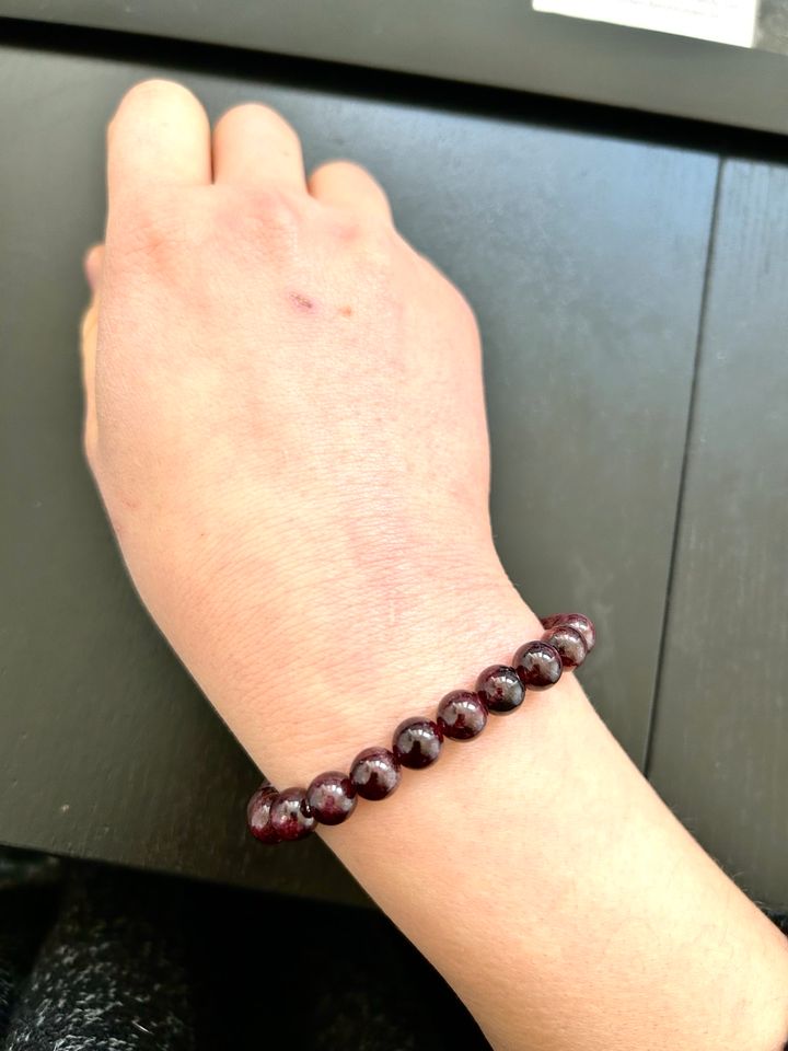 Wunderschöner echter Naturstein Granat Armband Schmuck in Essen