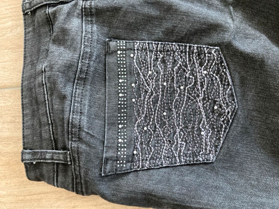 AproductZ Jeans anthrazit 36 in Bergtheim (Unterfranken)