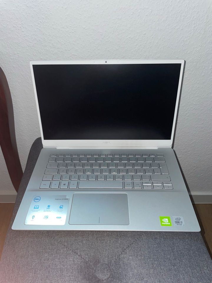 Notebook Dell Inspiron 15 5000 i7 14“ Laptop Silber in Winnenden