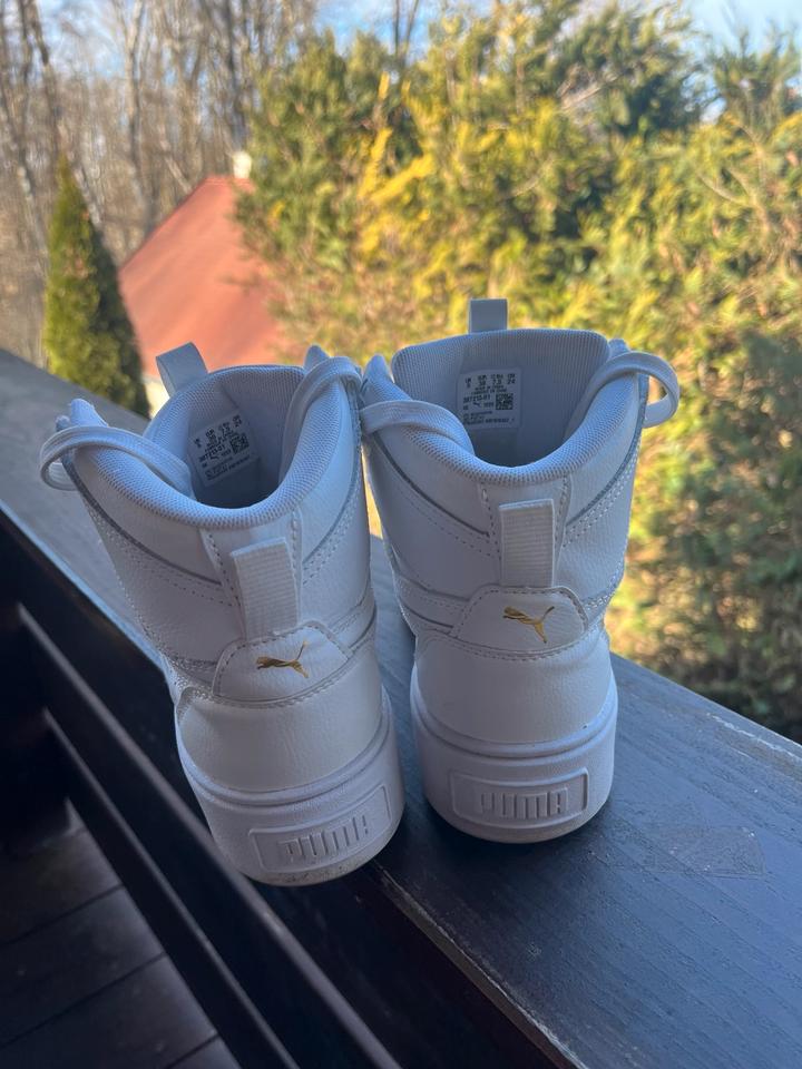 Puma Plateau Sneaker Karmen Rebelle Mid Weiß Gr. 38,  7,5 in Weßling