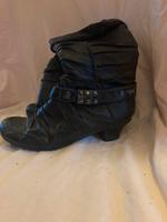 Damenschuhe Stiefel Gr. 39  Marke Mustang Sachsen-Anhalt - Magdeburg Vorschau