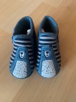 Hausschuhe / Kinderschuhe  blau Bär Bärchen Gr. 21 Saarland - Quierschied Vorschau