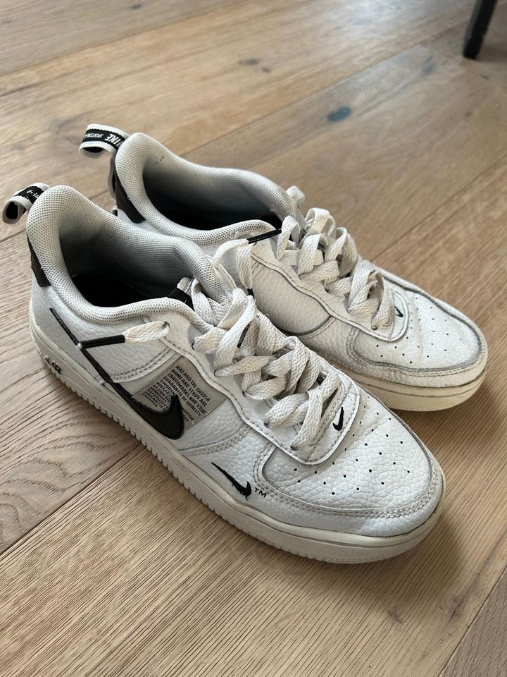 Nike Air force 1 '07 lv8 utility, Größe 37,5 in Oberhausen