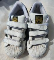 Adidas superstar Sneaker Klettverschluss Kinder Größe 29 Niedersachsen - Barsinghausen Vorschau