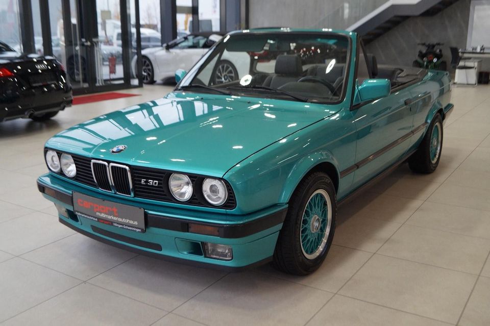 BMW 318i Cabrio E30 M Paket|Rostfrei|Leder| in Villingen-Schwenningen