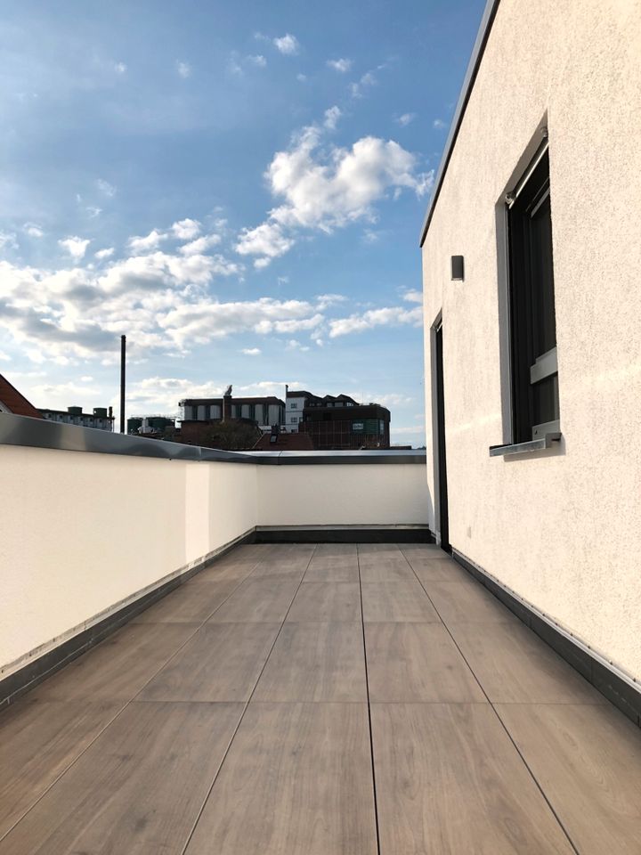 Moderne 2-Zimmer-Wohnung mit Dachterrasse in Lich