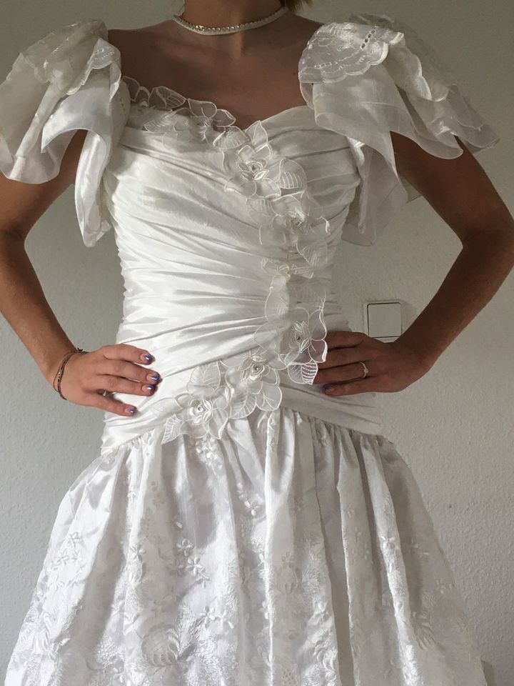 Brautkleid Hochzeitskleid Kleid Strass Tüll 80er 90er Vintage in Berlin