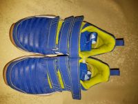 Adidas Hallenschuhe Turnschuhe Größe 32 blau-gelb Frankfurt am Main - Kalbach Vorschau