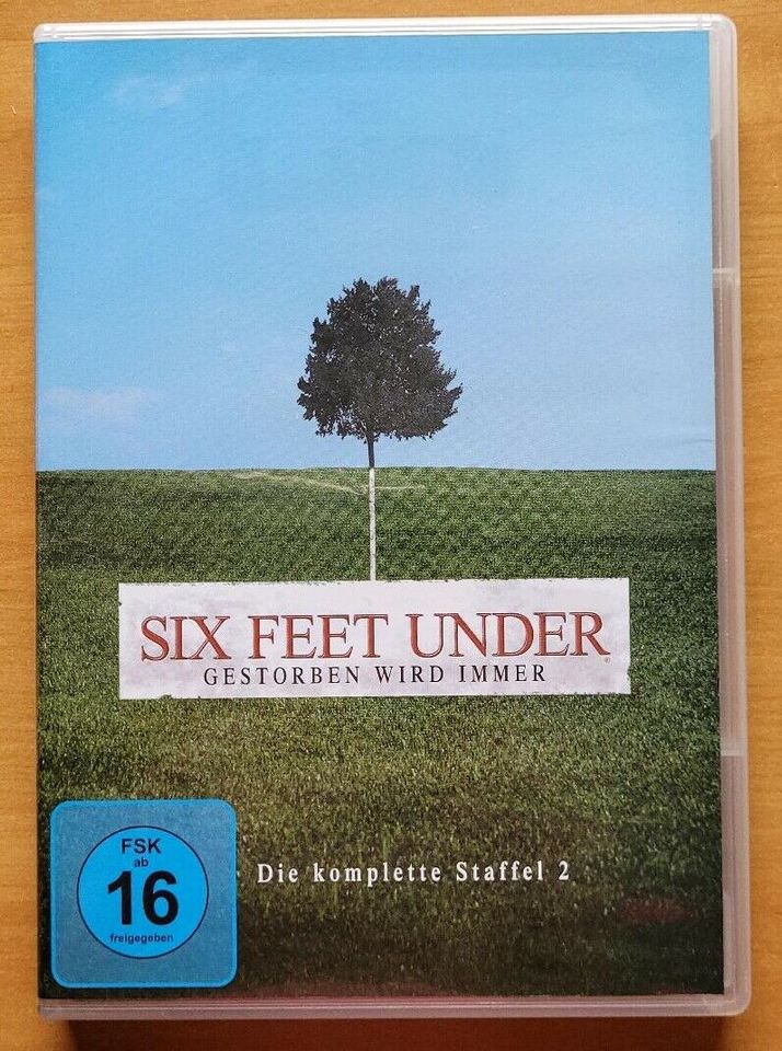 DVDs "Six Feet Under" Staffel 2 in Gummersbach