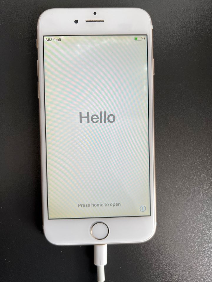 Apple iPhone 6 Gold 64 GB mit OVP Handy im guten Zustand in Düsseldorf