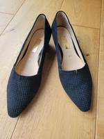 GABOR eleganter Pumps Wildleder schwarz mit kleinen Nieten Gr 40 Brandenburg - Falkensee Vorschau