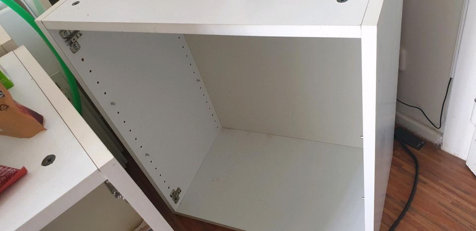 Ikea Küchen Unterschränke & Oberschränke in weiß matt in Hannover