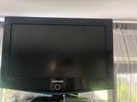 Samstag Fernseher diogonale 80cm 32 zoll Nordrhein-Westfalen - Neuss Vorschau