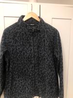 Fleecejacke Leopardenmuster von Adler neu ungetragen Nordrhein-Westfalen - Gladbeck Vorschau