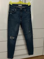 Bershka- Jeanshose/ Skinny/ Stretch,Gr. 36, blau Essen - Essen-Borbeck Vorschau