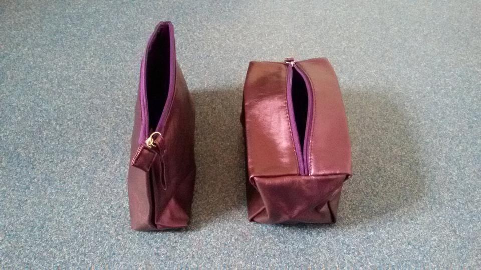 NEU* 2 Täschchen Tasche Bad Schminktasche Make-up Kulturbeutel in Bad Kissingen