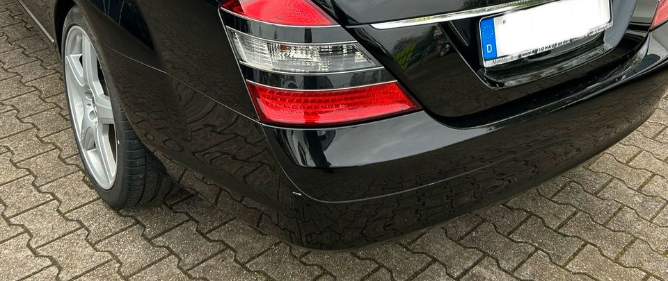 Stoßstange hinten Mercedes-Benz w221 lang Version in Essen