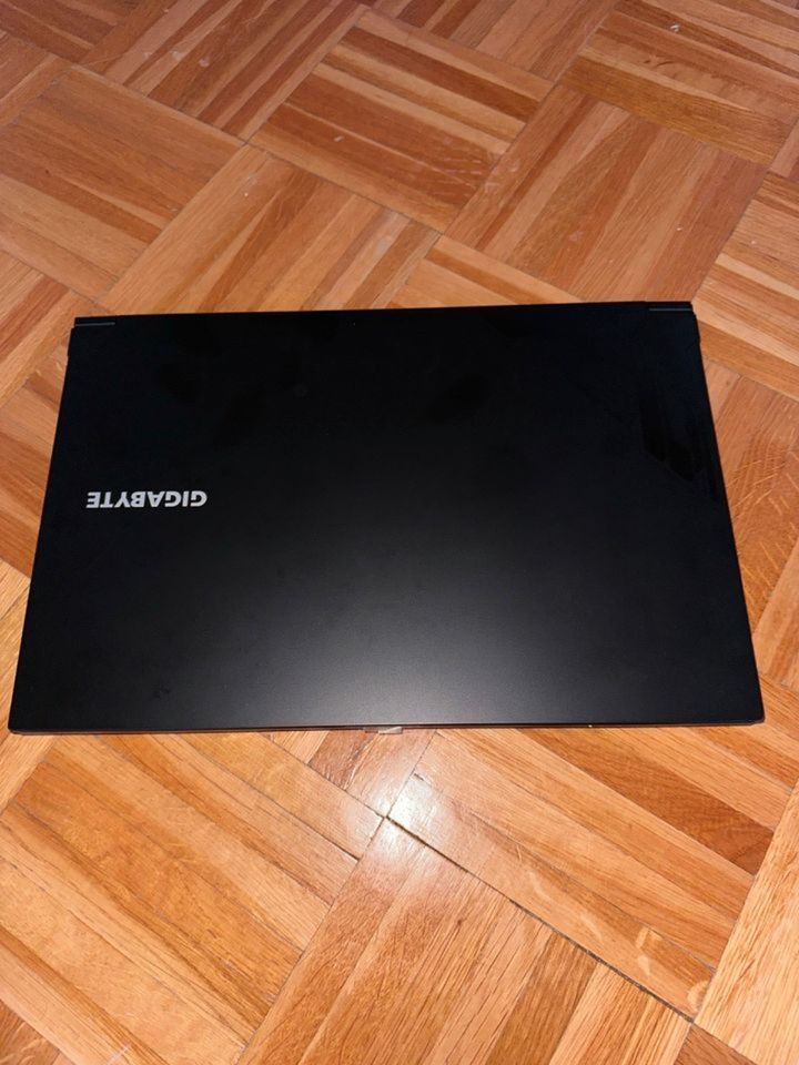 Gigabyte G5 Gaming Laptop 15.6 Zoll in Marktleuthen
