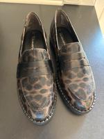 Tamaris Schuhe Skipper Leo Gr. 38 neu Loafer super cool Berlin - Treptow Vorschau
