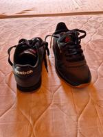 Sneaker, Reebok, schwarz, Größe 37, neu Bayern - Feldkirchen-Westerham Vorschau