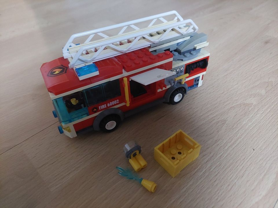 LEGO City Feuerwehrfahrzeug (60002) in Darmstadt