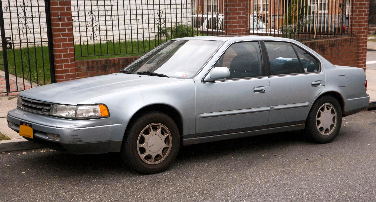 Abbildung des Autos SUCHE NISSAN MAXIMA  J30
