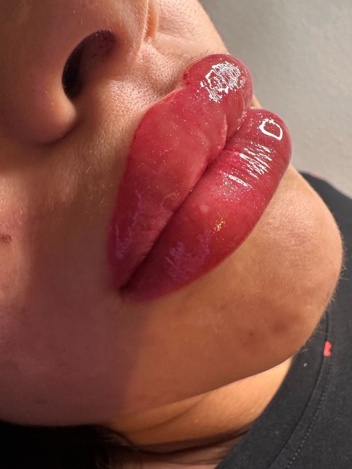 Permanent make-up Angebote für März Augenbrauen Lippen Eyes in Bielefeld