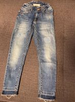 Mädchen Jeans ZARA Gr. 134 Bayern - Würzburg Vorschau