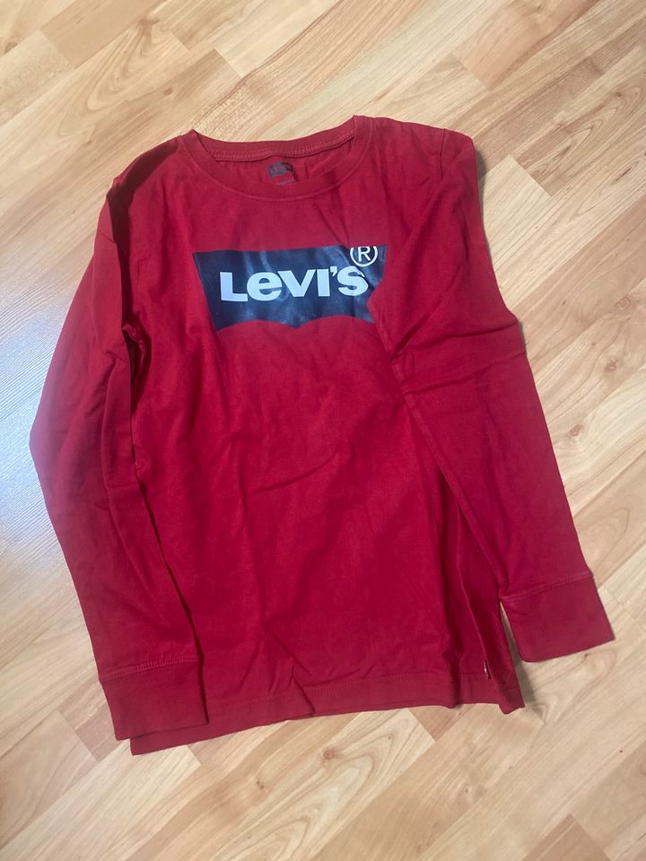 Longsleeve Levi’s 176 in Königshain-Wiederau