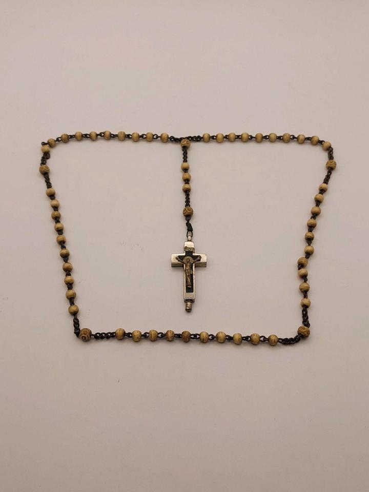 Reliquienkreuz (AGNUS DEI-GUIDO-VITO-PERFEKTA)mit Rosenkranz in Ingolstadt