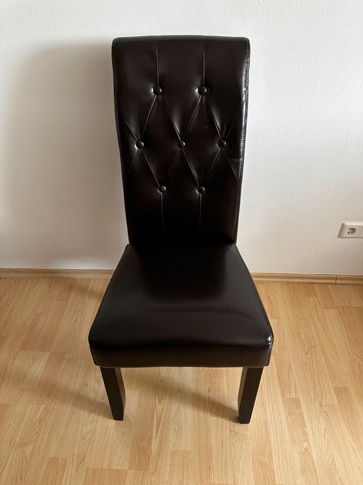 Esszimmer Stühle 4 schwarz Kunstleder in Niederkassel