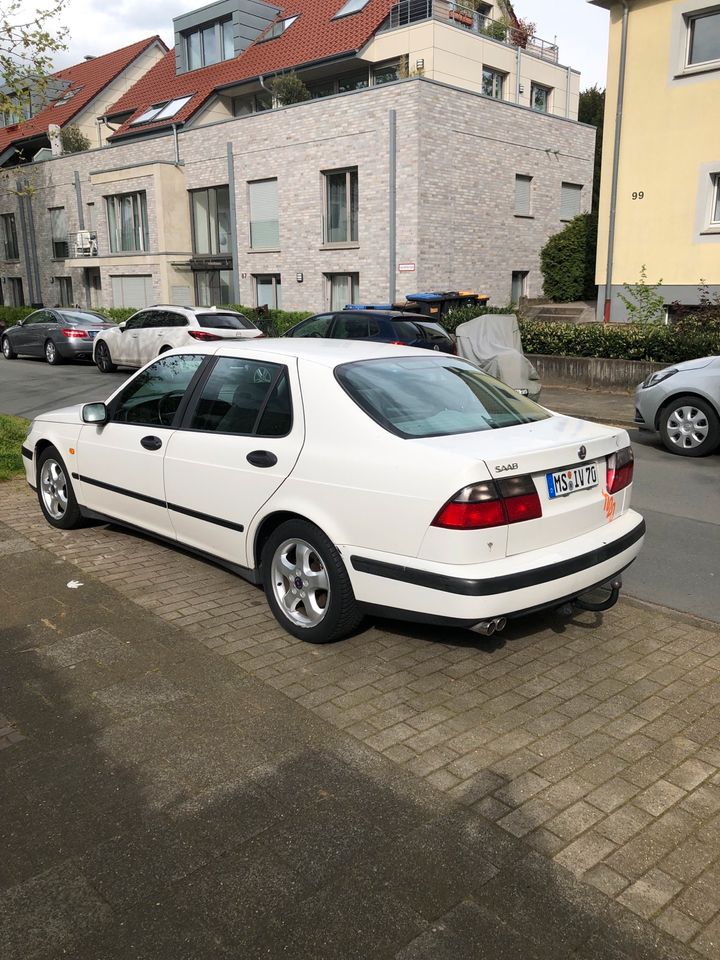 Schöner Saab 95  6 Zylinder 1Jahr TÜV in Centrum