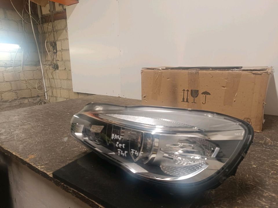 Bmw 2er F45 F46 LED Scheinwerfer 7214903-01 in Recklinghausen