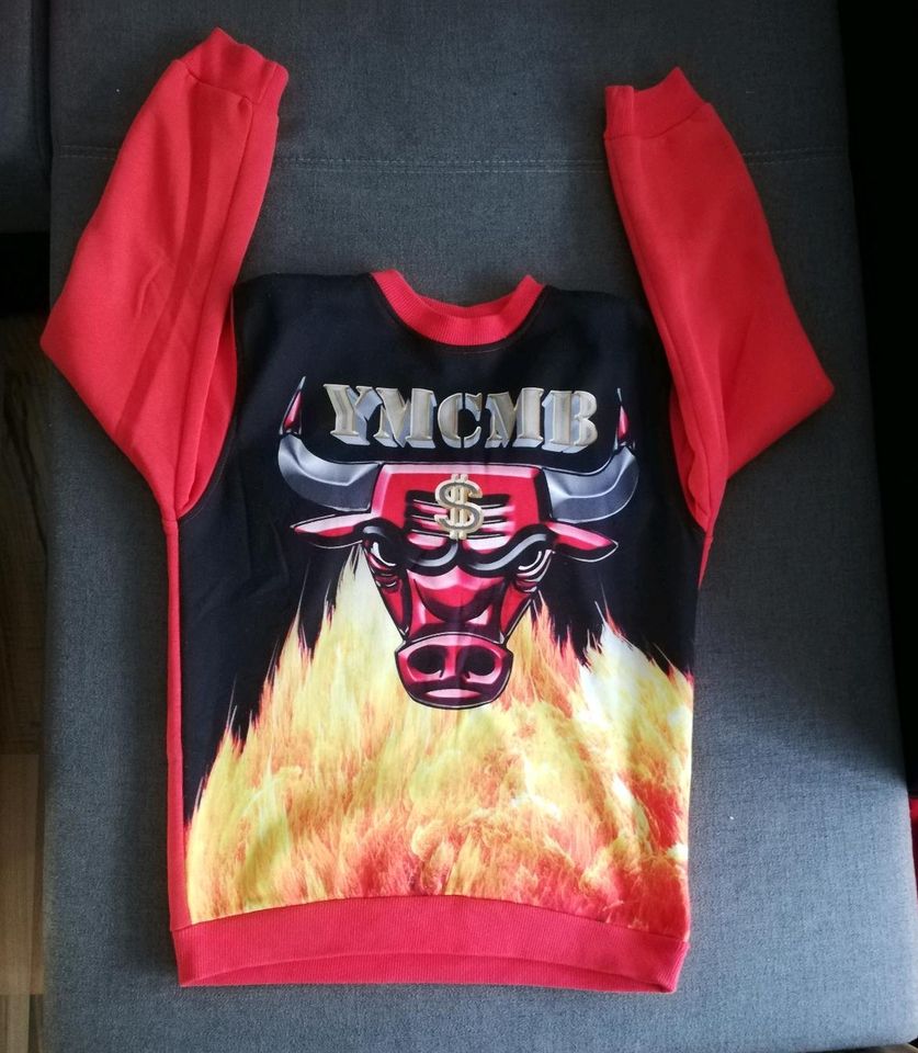 YMCMB Pullover / Pulli | Rot | Gr. M in Herne