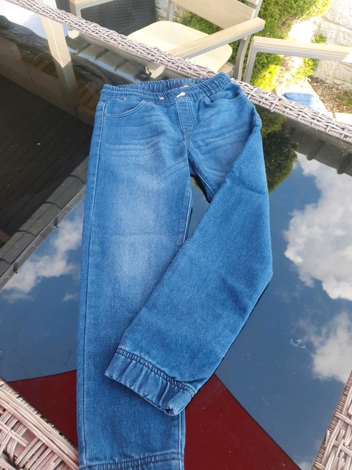 Jeans Größe 146 in Rückweiler