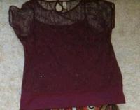 Neuw. T-Shirt mit kleinen Pailletten Bordeaux wunderschön 42 Niedersachsen - Ilsede Vorschau