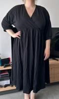 Schwarzes Kleid in Größe 50 Hessen - Gießen Vorschau