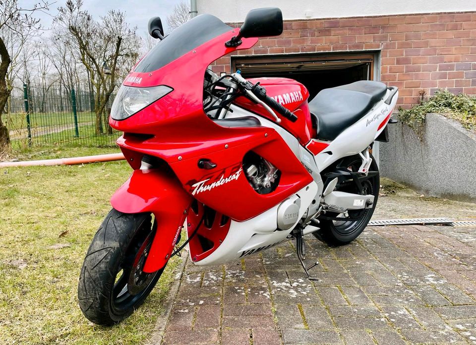 Yamaha YZF 600 R Thundercat in Hagenow