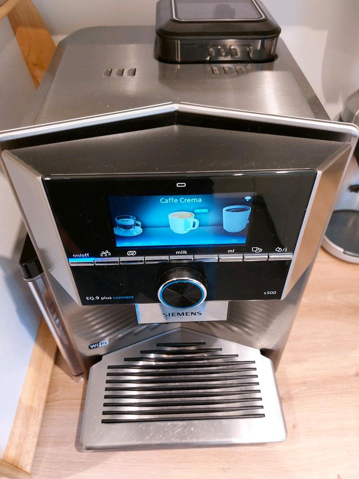 Kaffeevollautomat Siemens Eq.9 Plus Connect in St. Ingbert