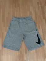 Nike Shorts Gr.134–146 Rheinland-Pfalz - Ludwigshafen Vorschau