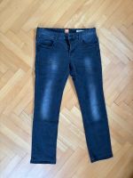 Hugo Boss Jeans 34/32 schwarz slim fit Baden-Württemberg - Laichingen Vorschau