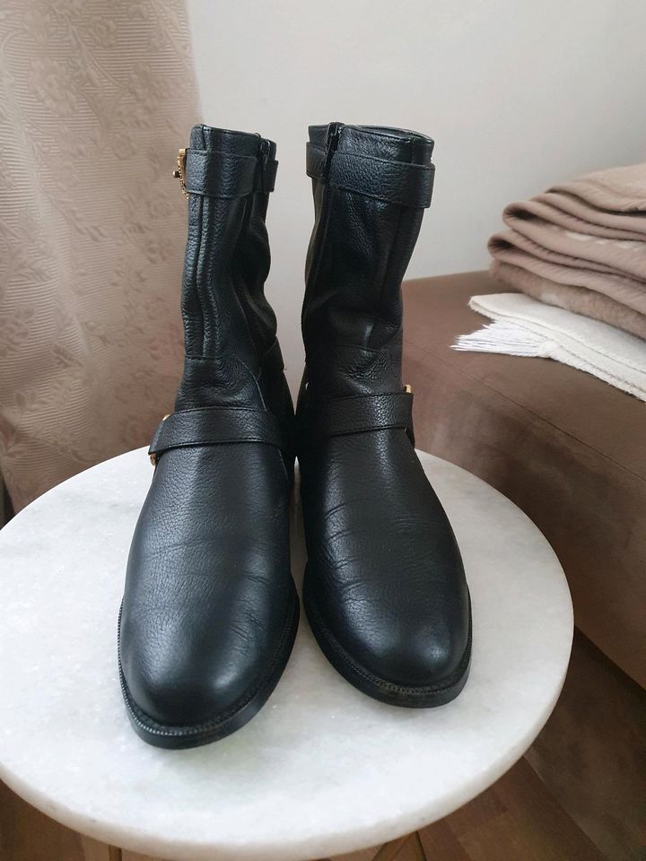 Ralph Lauren Stiefeletten, Gr. 36, Echtleder, schwarz/gold in Berlin