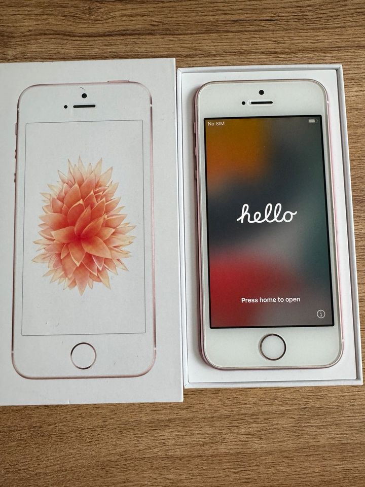 iPhone SE (2016), Rosé Gold, 64GB in Norderstedt