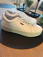 Levi’s Damen Sneaker Mecklenburg-Strelitz - Landkreis - Friedland Vorschau