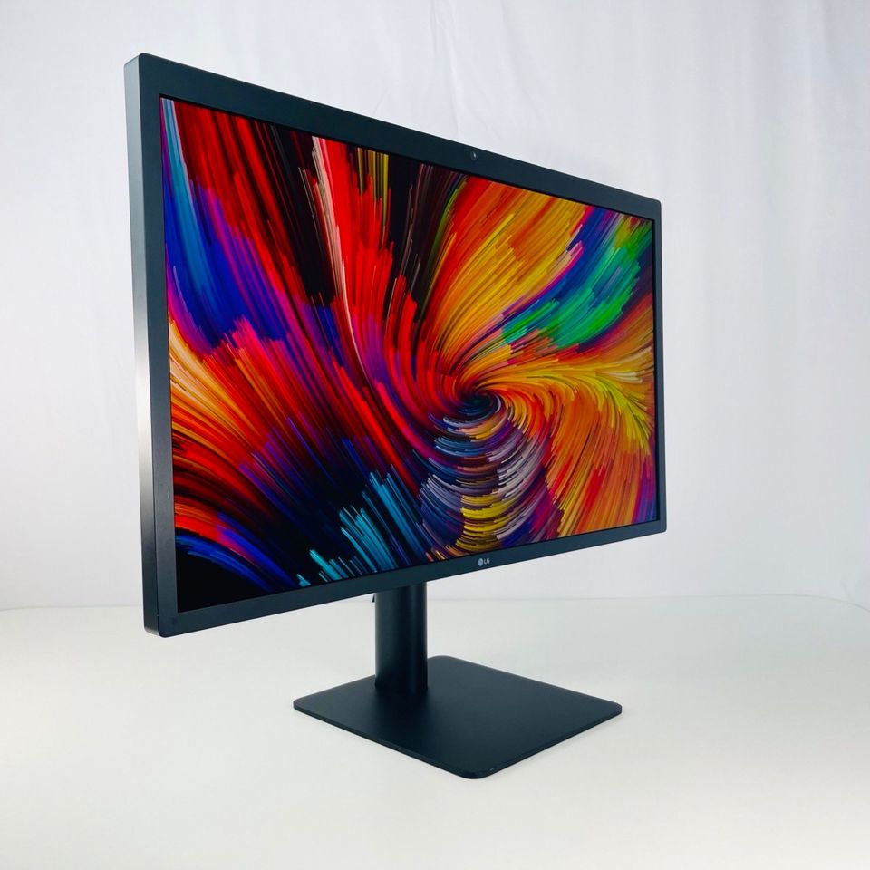 LG UltraFine 27" 5k, "Retina" Brilliant Display 27MD5KL Garantie! in Kastellaun