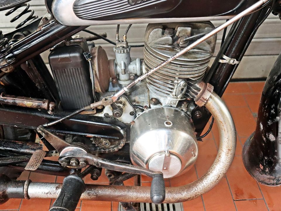 DKW Sport 250 Baujahr 1938 funktionstüchtiges Restaurationsobjekt in Staßfurt