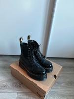 Dr. Martens Stiefeletten Jadon Plateau schwarz Leder Größe 41 Nordrhein-Westfalen - Witten Vorschau