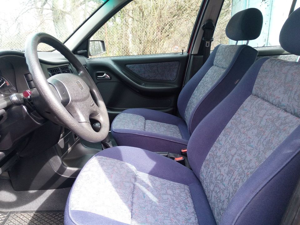 SEAT Toledo (1L) 1,6 SE in Zittau