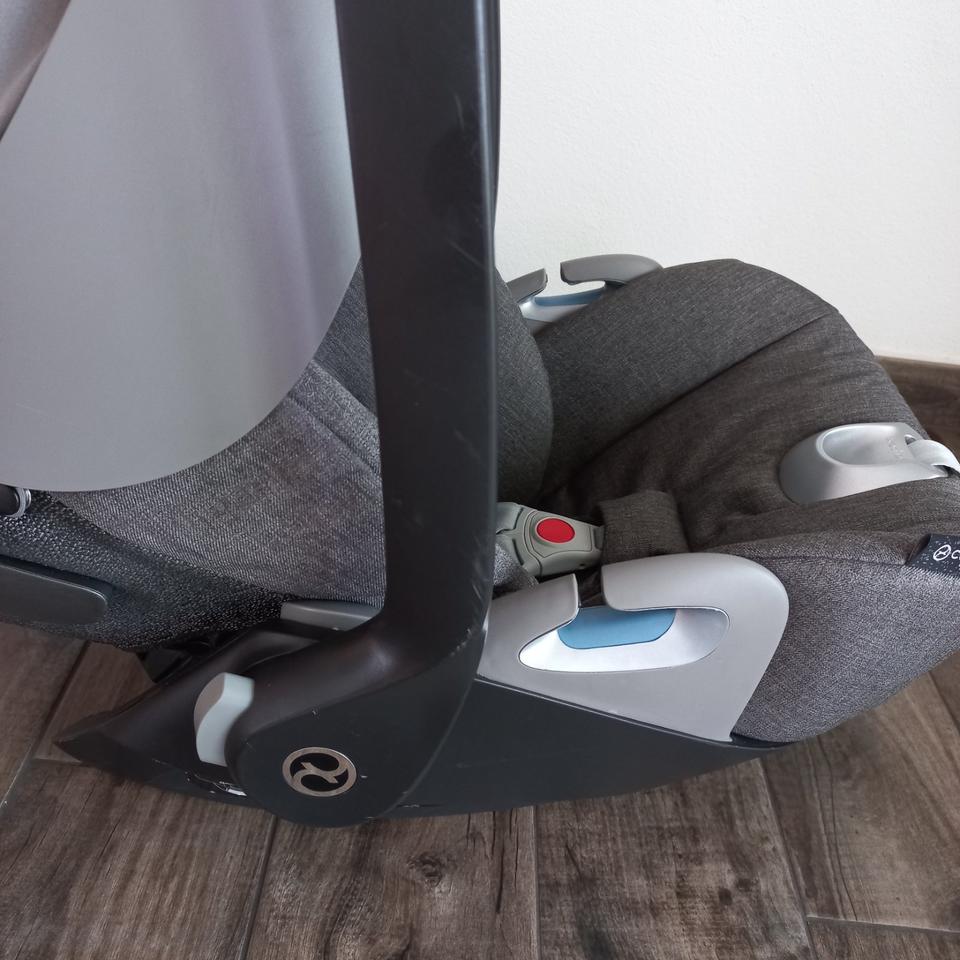 Cybex Cloud Z i-Size Babyschale, MaxiCosi Neugeborene in Berching