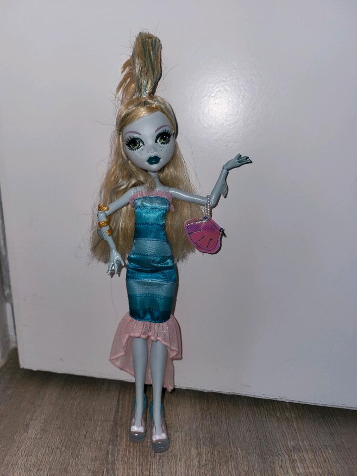 Monster high Lagoona Blue Dawn of the dance Puppe Tausch in Ratingen